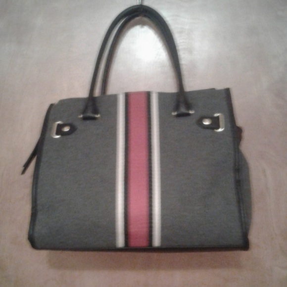 Gray flannel purse with decorative striping - Picture 1 of 2